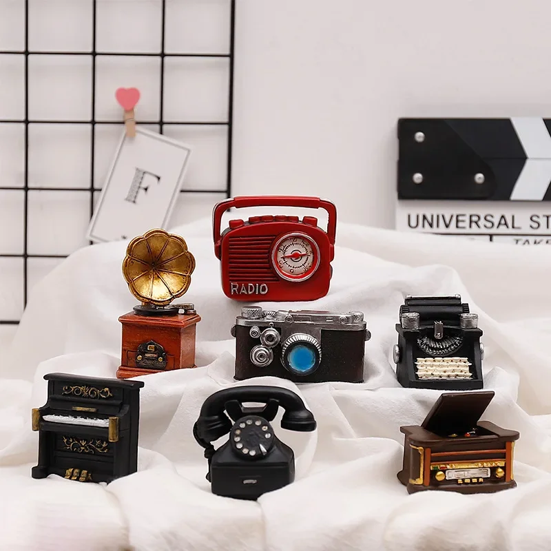 Vintage Mini Camera Decor Desk - Collectible Vintage Cameras recension och pris